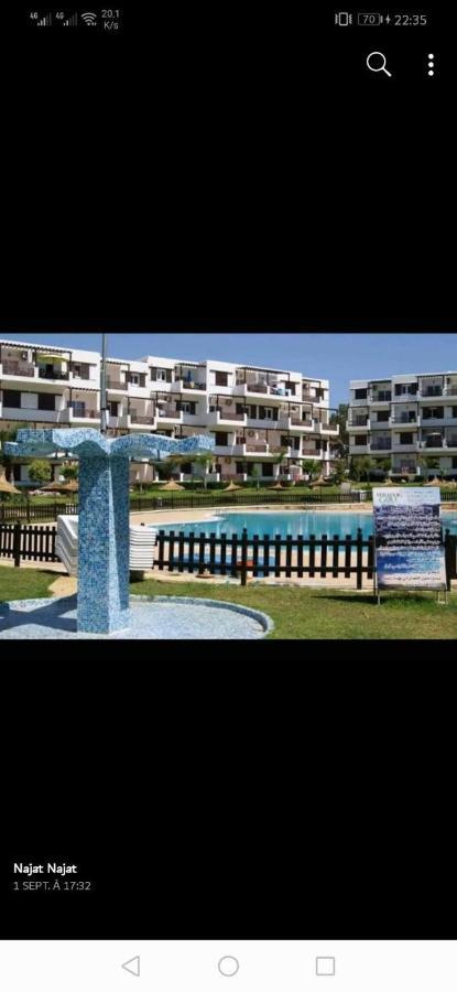 Studio De Luxe Avec Piscine Tétouan Luaran gambar