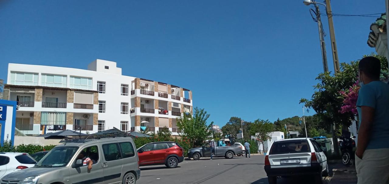 Studio De Luxe Avec Piscine Tétouan Luaran gambar
