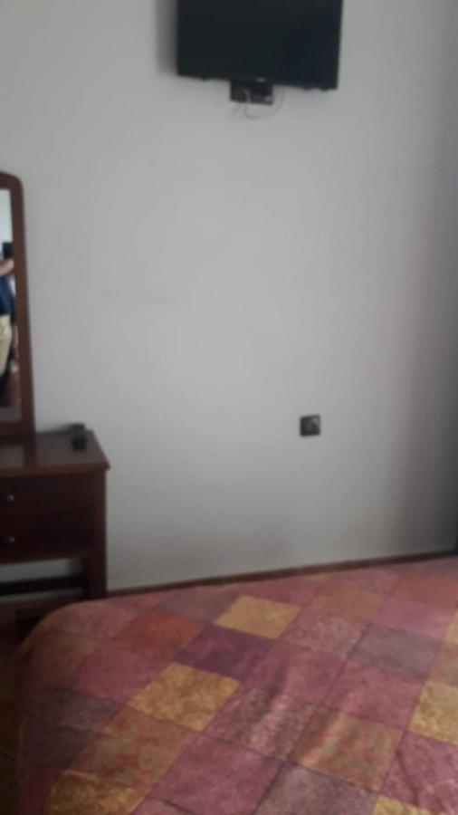 Studio De Luxe Avec Piscine Tétouan Luaran gambar
