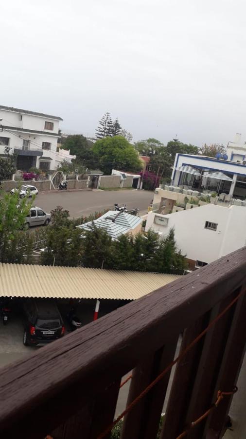 Studio De Luxe Avec Piscine Tétouan Luaran gambar